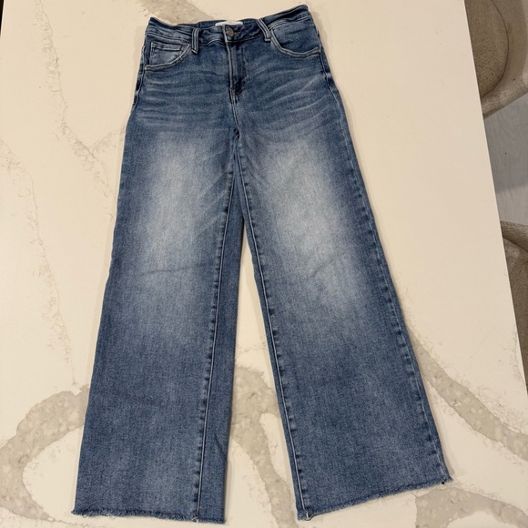 Risen Jeans Denim - Risen HighRise Wide Leg Denim Jeans Women’s Size 3/26 Vintage Blue Wash Raw Hem